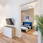 Luxurious Grand W/ 3bedrm 2bathrm Lejlighed Budapest